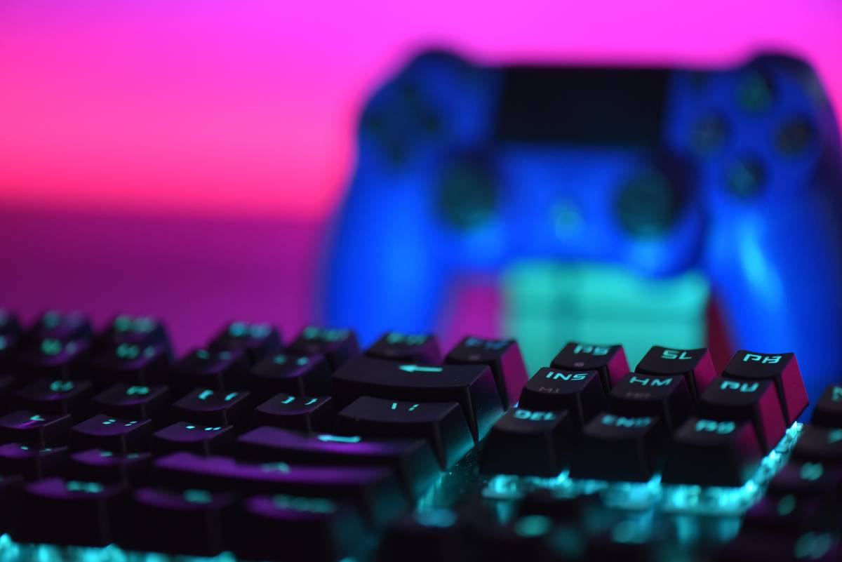 Close-up of ps4 gaming controller for pc showing calibrated dead zones and trigger thresholds in profile editor